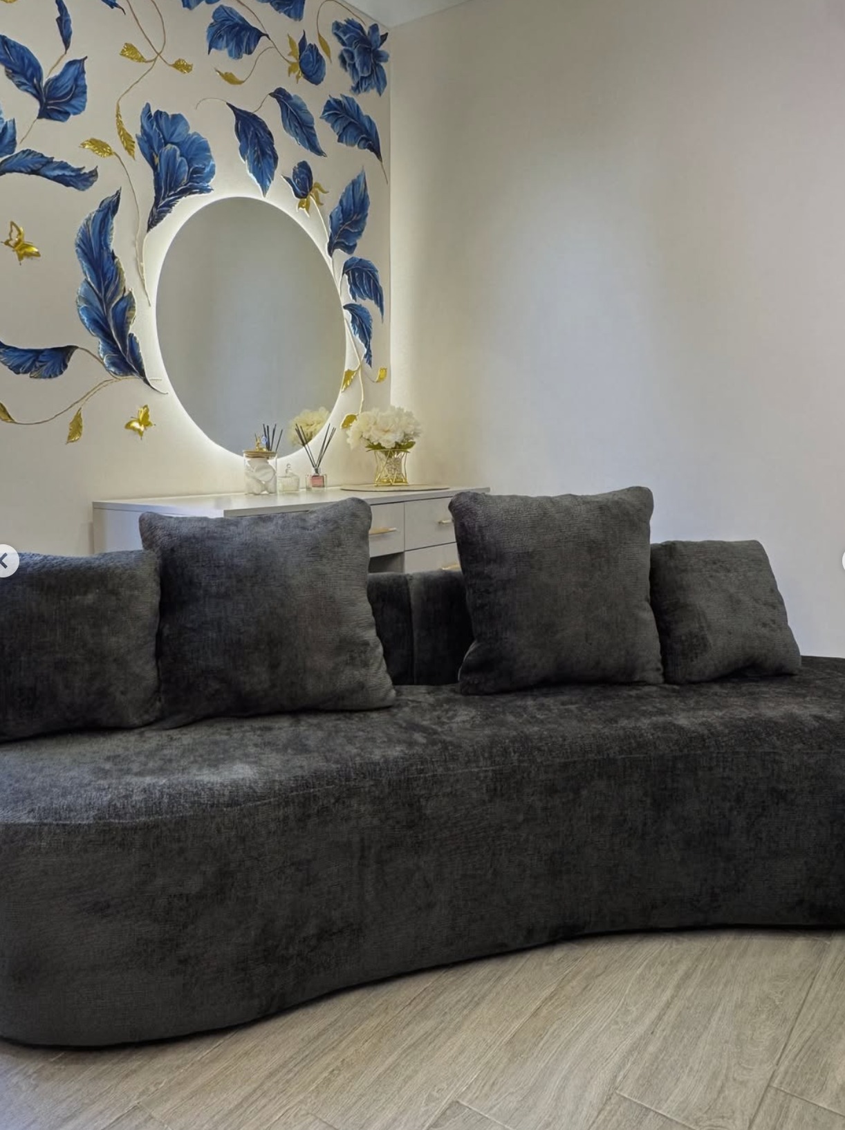 Fulham Curved Sofa