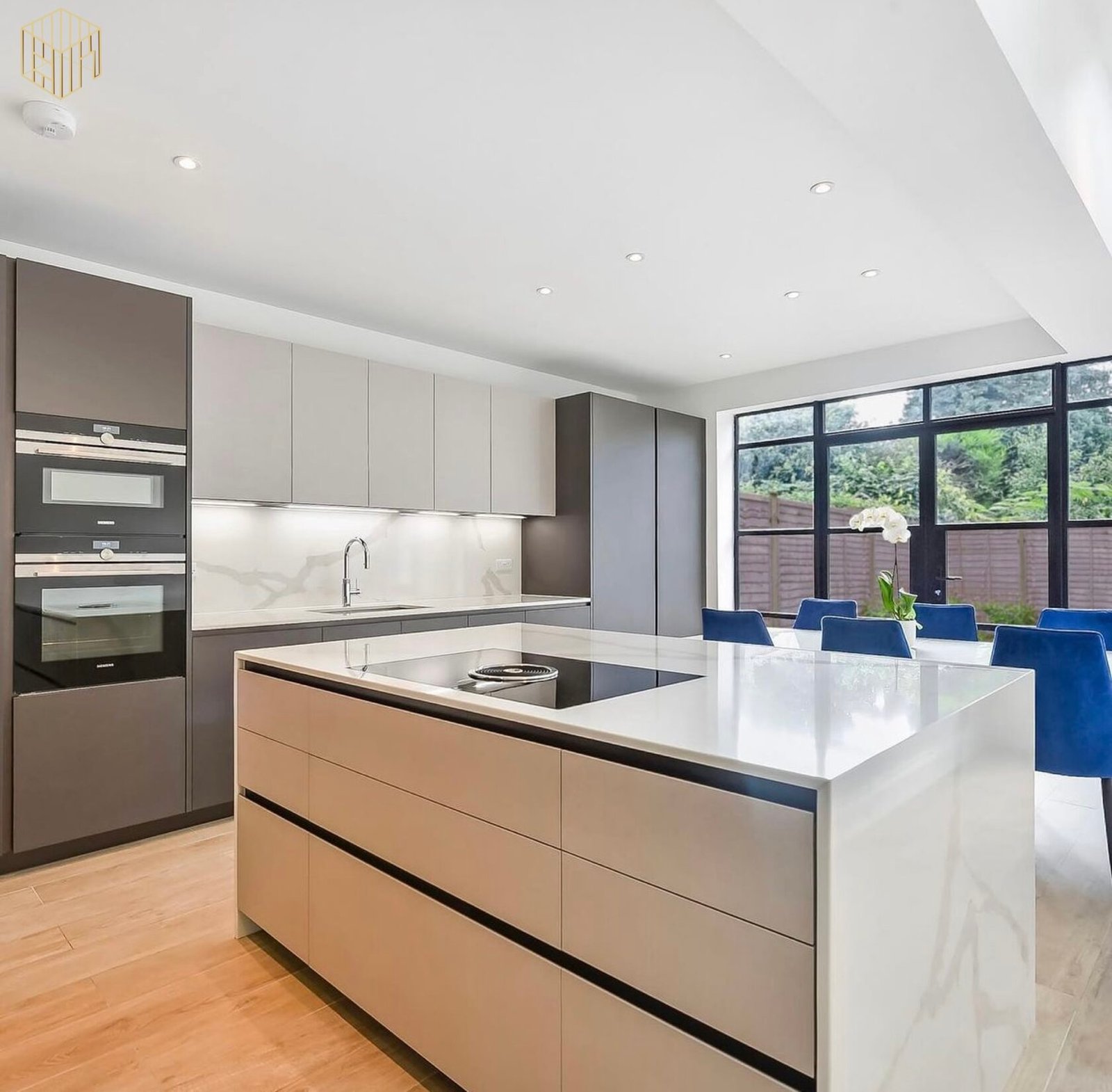 Kitchens gallery image 3